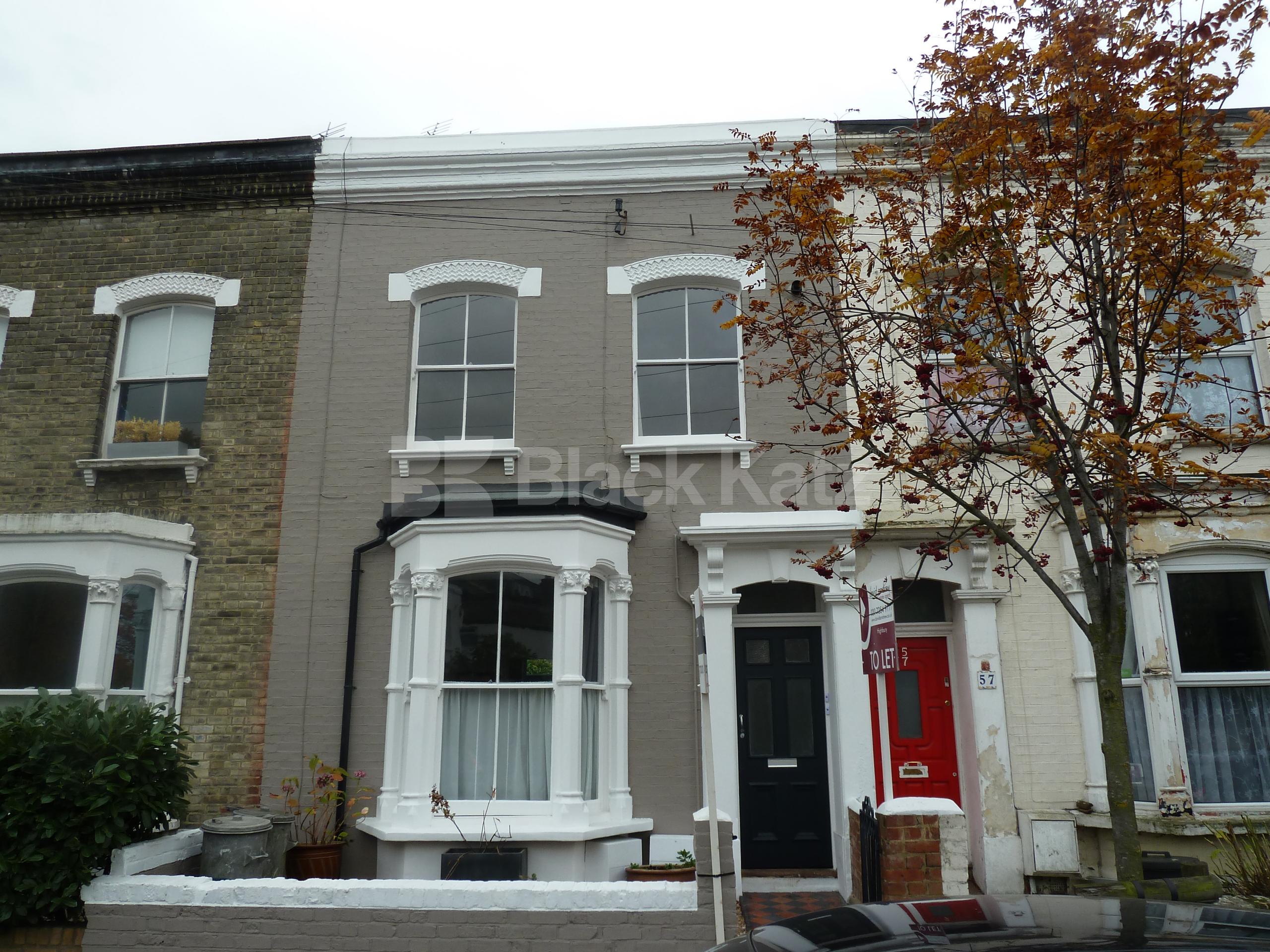 			NEW INSTRUCTION, 2 Bedroom, 1 bath, 1 reception Flat			 Monsell Road, ARSENAL-HIGHBURY N4